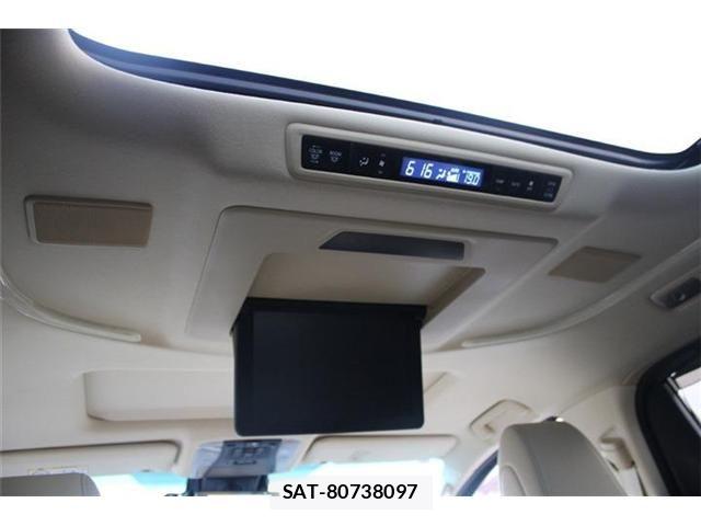 Toyota ALPHARD HYBRID 2019-01 8334710-5