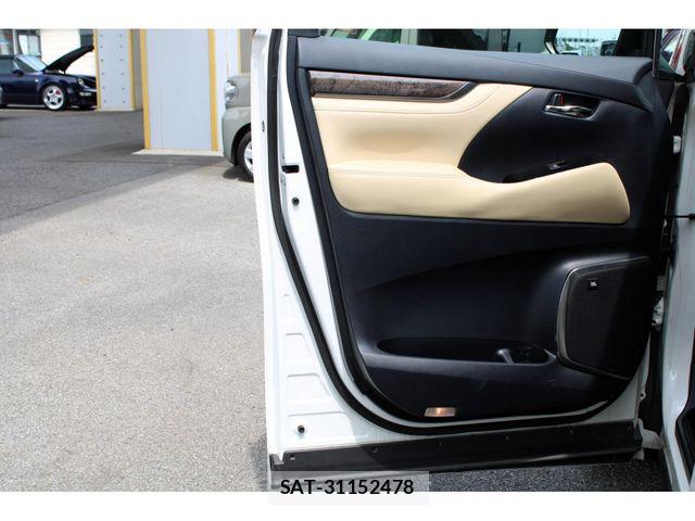 Toyota ALPHARD HYBRID 2018-07 8334466-13