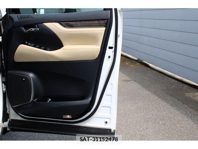 Toyota ALPHARD HYBRID 2018-07 8334466-14