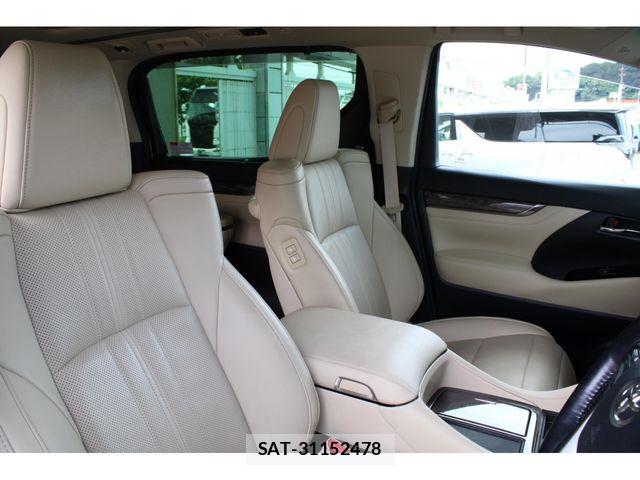 Toyota ALPHARD HYBRID 2018-07 8334466-2