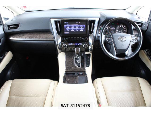 Toyota ALPHARD HYBRID 2018-07 8334466-8