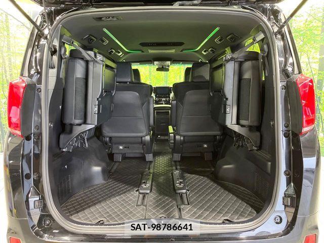 Toyota ALPHARD HYBRID 2022-12 8334708-10