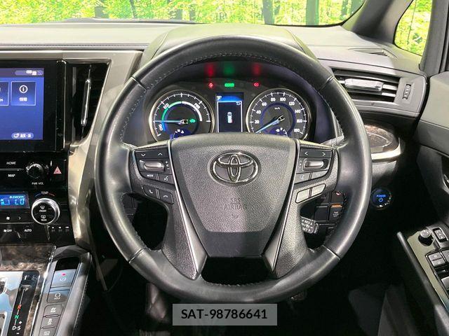 Toyota ALPHARD HYBRID 2022-12 8334708-11