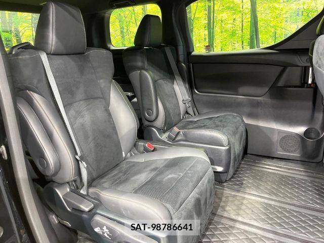 Toyota ALPHARD HYBRID 2022-12 8334708-8