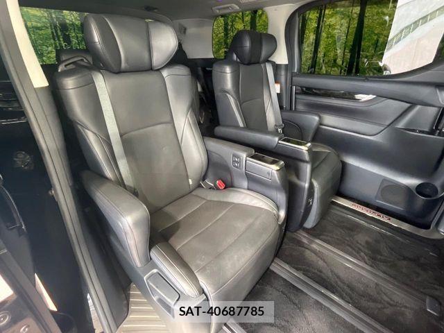 Toyota ALPHARD HYBRID 2015-12 8334713-8