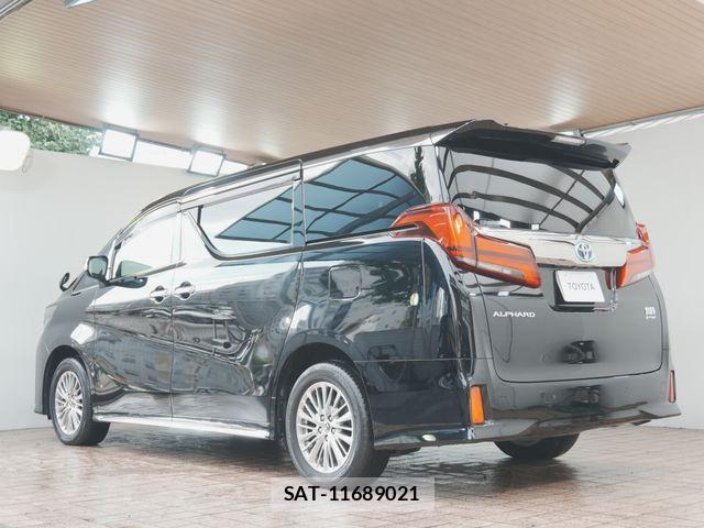 Toyota ALPHARD HYBRID 2021-08 8334451-9
