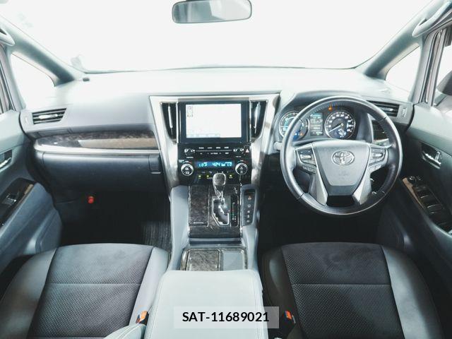 Toyota ALPHARD HYBRID 2021-08 8334451-1
