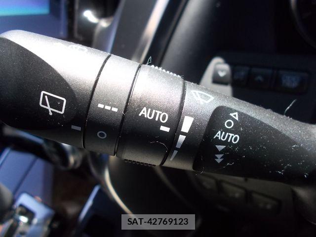 Toyota ALPHARD HYBRID 2015-06 8334711-15