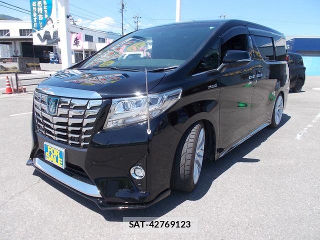 Toyota ALPHARD HYBRID 2015-06 8334711-1