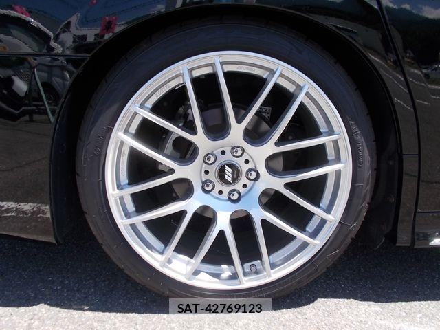 Toyota ALPHARD HYBRID 2015-06 8334711-4