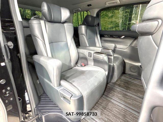 Toyota ALPHARD HYBRID 2022-09 8334703-9