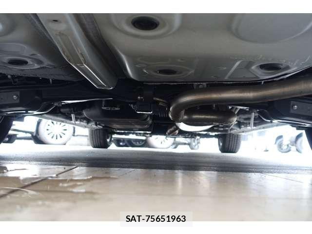 Toyota ALPHARD HYBRID 2023-04 8334700-19
