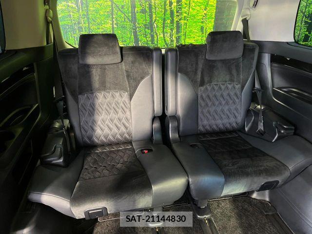 Toyota ALPHARD HYBRID 2015-04 8334712-9