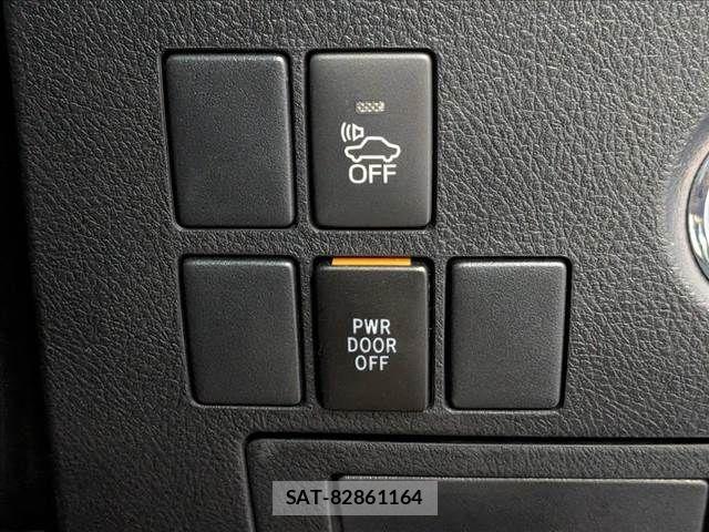 Toyota ALPHARD HYBRID 2015-06 8353855-8