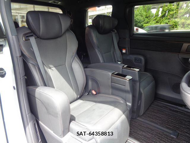 Toyota ALPHARD HYBRID 2024-01 8364557-11