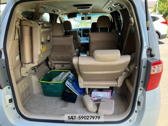 Toyota ALPHARD HYBRID 2013-08 8364568-11