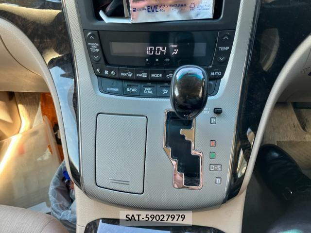 Toyota ALPHARD HYBRID 2013-08 8364568-23