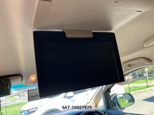Toyota ALPHARD HYBRID 2013-08 8364568-29