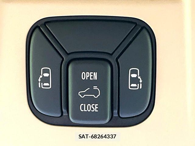 Toyota ALPHARD HYBRID 2013-09 8364566-6