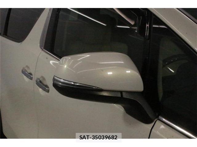 Toyota ALPHARD HYBRID 2020-01 8364561-9