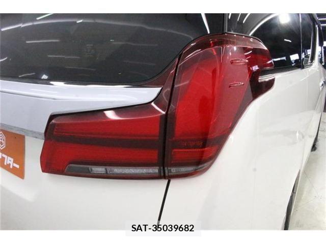Toyota ALPHARD HYBRID 2020-01 8364561-18