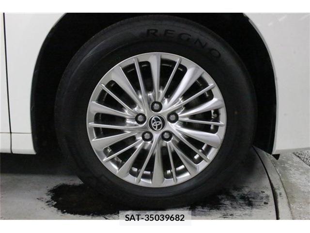 Toyota ALPHARD HYBRID 2020-01 8364561-22