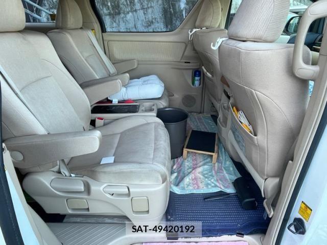 Toyota ALPHARD HYBRID 2013-09 8364569-11