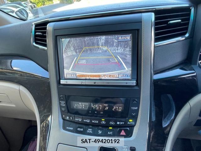 Toyota ALPHARD HYBRID 2013-09 8364569-19