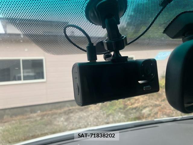 Toyota ALPHARD HYBRID 2012-06 8364570-24