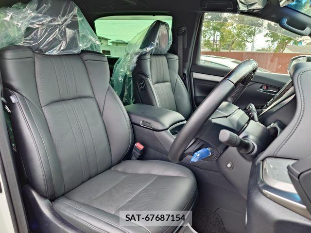 Toyota ALPHARD HYBRID 2019-11 8364558-11
