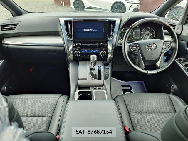 Toyota ALPHARD HYBRID 2019-11 8364558-8