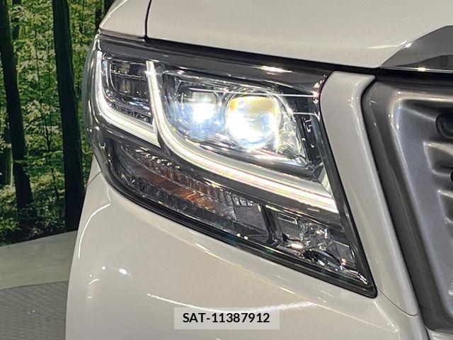 Toyota ALPHARD HYBRID 2017-03 8364562-13
