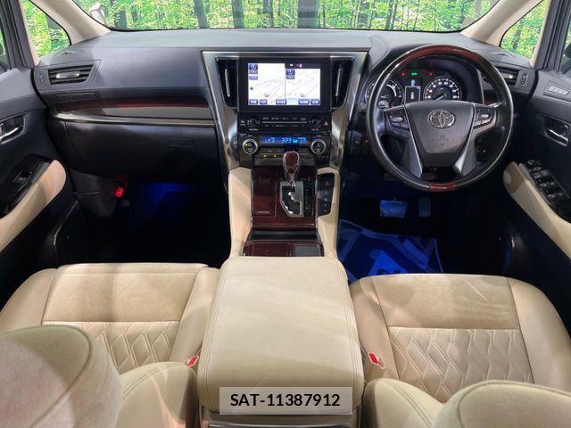 Toyota ALPHARD HYBRID 2017-03 8364562-1
