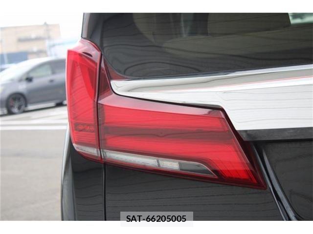 Toyota ALPHARD HYBRID 2022-07 8364564-21