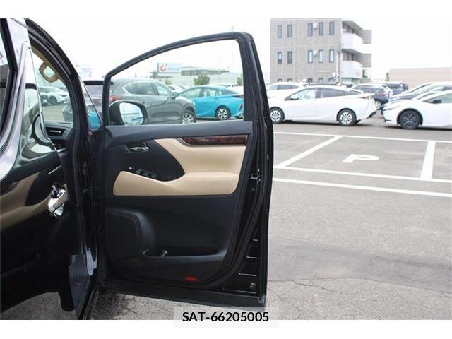 Toyota ALPHARD HYBRID 2022-07 8364564-22
