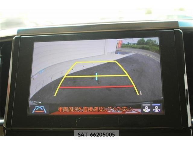 Toyota ALPHARD HYBRID 2022-07 8364564-3