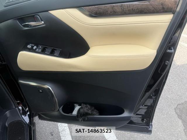Toyota ALPHARD HYBRID 2022-08 8364560-17