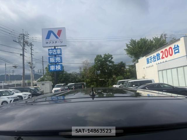 Toyota ALPHARD HYBRID 2022-08 8364560-4