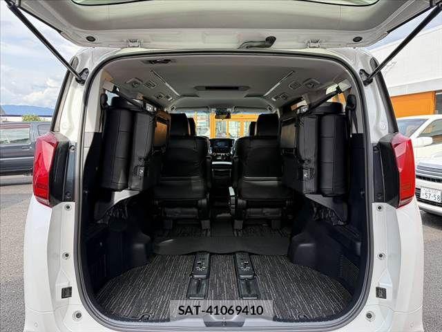 Toyota ALPHARD HYBRID 2019-10 8364559-18