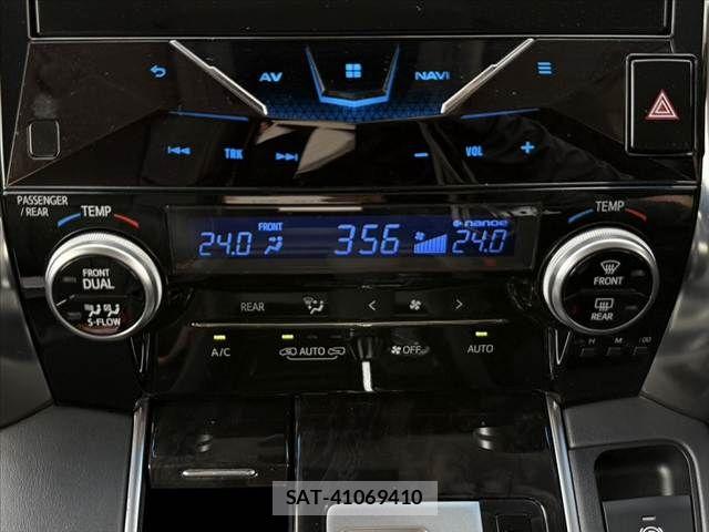 Toyota ALPHARD HYBRID 2019-10 8364559-24