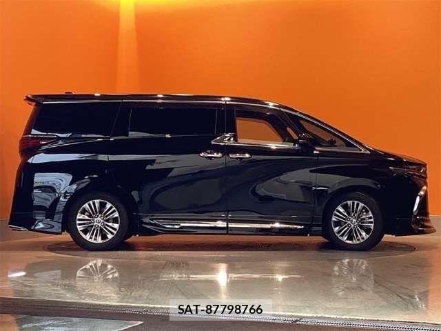 Toyota ALPHARD HYBRID 2024-10 8364555-11