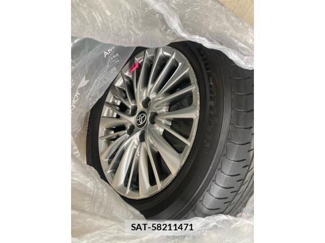 Toyota ALPHARD HYBRID 2020-05 8371402-27