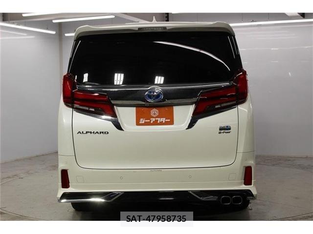 Toyota ALPHARD HYBRID 2021-12 8371404-5