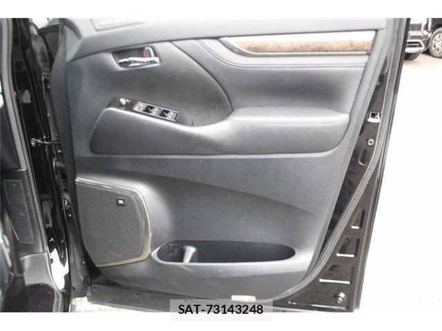 Toyota ALPHARD HYBRID 2020-09 8371403-28