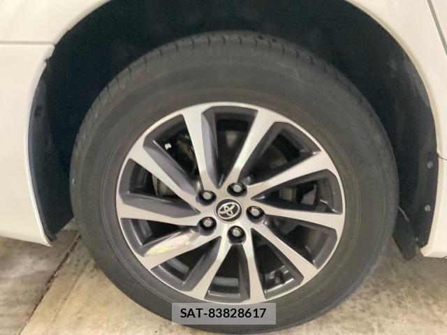 Toyota ALPHARD HYBRID 2016-03 8411111-9