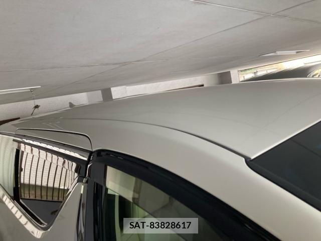 Toyota ALPHARD HYBRID 2016-03 8411111-3