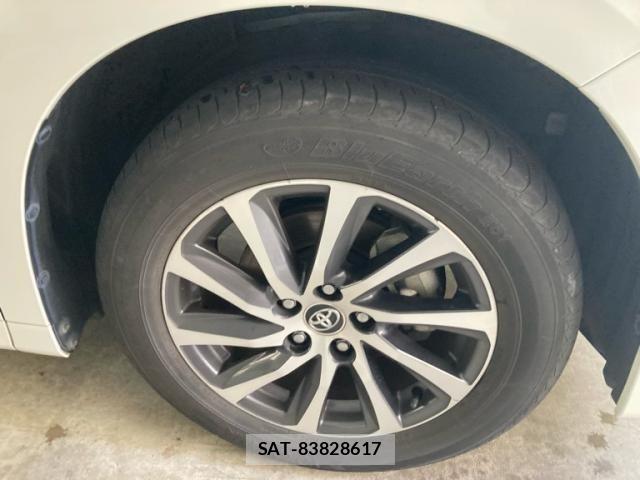 Toyota ALPHARD HYBRID 2016-03 8411111-8