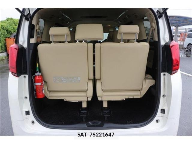 Toyota ALPHARD HYBRID 2019-05 8411107-15