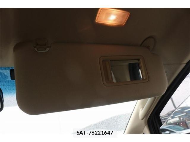 Toyota ALPHARD HYBRID 2019-05 8411107-19