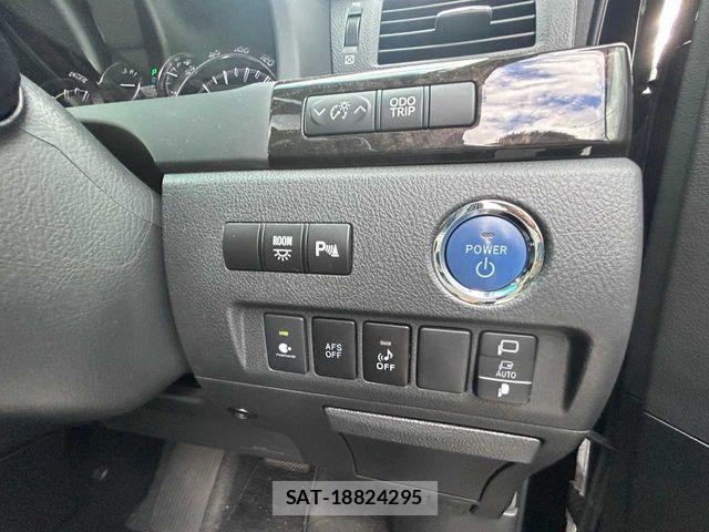 Toyota ALPHARD HYBRID 2013-07 8411108-19